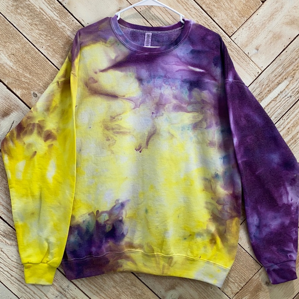 Tie Dye Sweatshirt